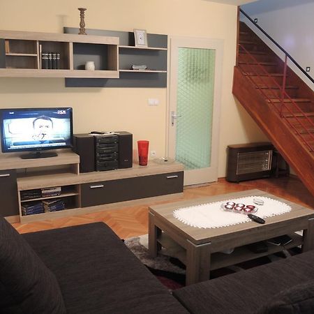 Apartment In Centre For 7 Split Bilik gambar