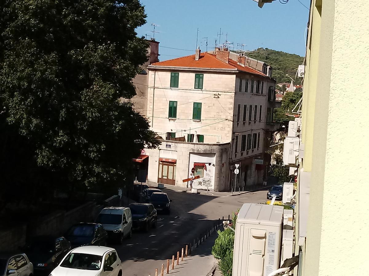 Apartment In Centre For 7 Split Luaran gambar